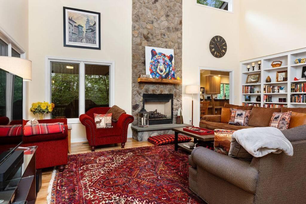 Bluebird Mountain Home Mount Torry Furnace ภายนอก รูปภาพ