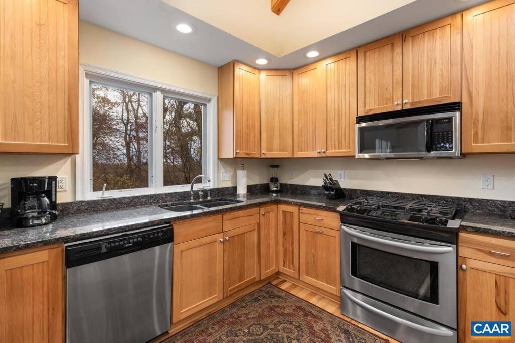 Bluebird Mountain Home Mount Torry Furnace ภายนอก รูปภาพ
